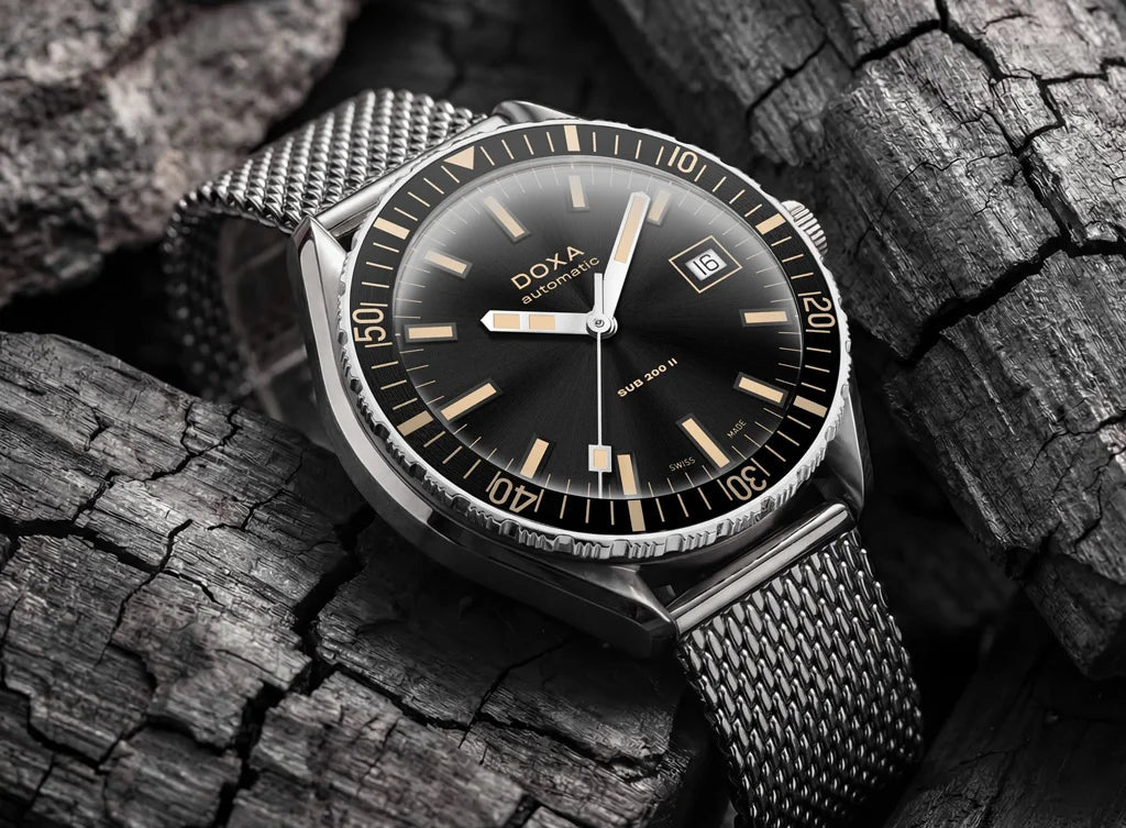 Best Watch Winder for DOXA Watches: Automatic Watch Winder Guide - WatchMatic