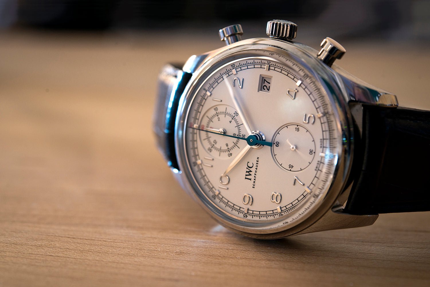 IWC Schaffhausen TPD Guide: The Correct Turns Per Day for Precision Engineering - WatchMatic