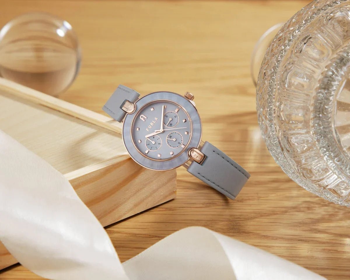 Luxury Watches for Her – The Ultimate Christmas Gift for Women - WatchMatic