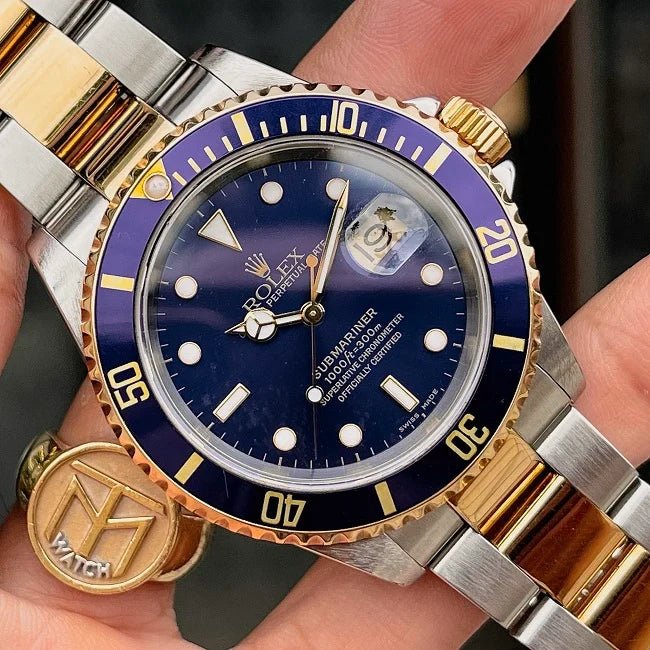 Watch Winder for Rolex Submariner: Do You Need One? - WatchMatic