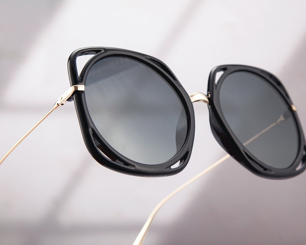 DIOR Direction Women's Sunglasses DIORDIRECTION (2M21I) - WatchMatic