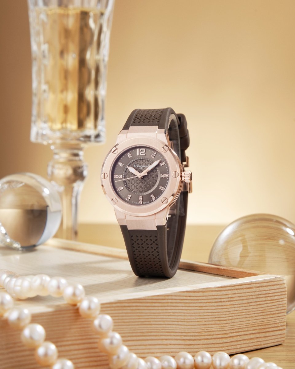 FERRAGAMO F - 80 Women's Watch SFUL00424 - WatchMatic