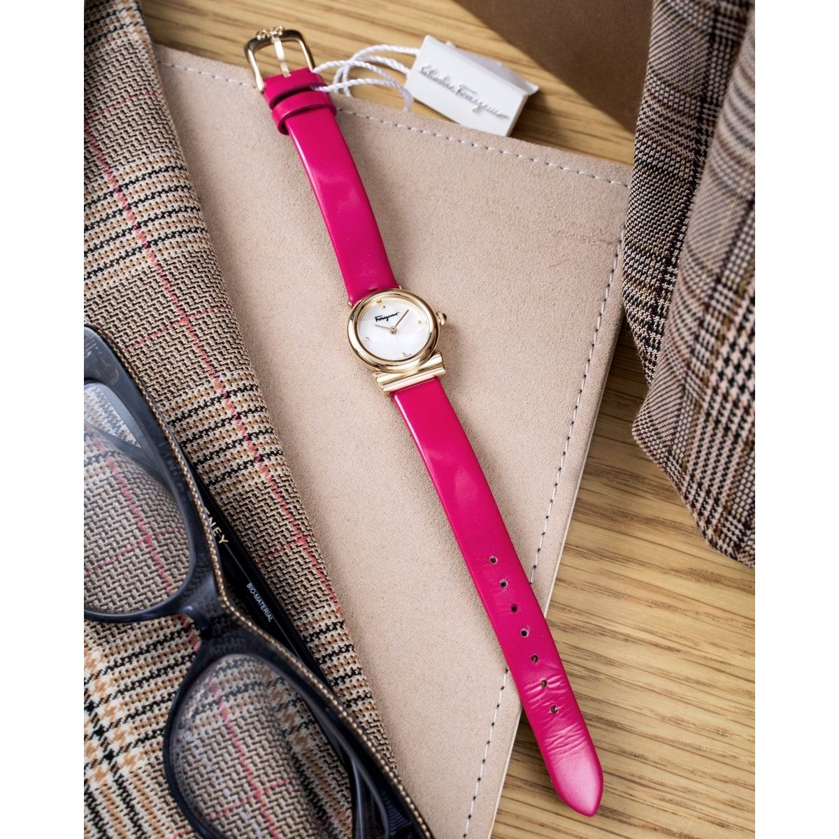 FERRAGAMO Gancini Women's Watch SFYE00522 - WatchMatic