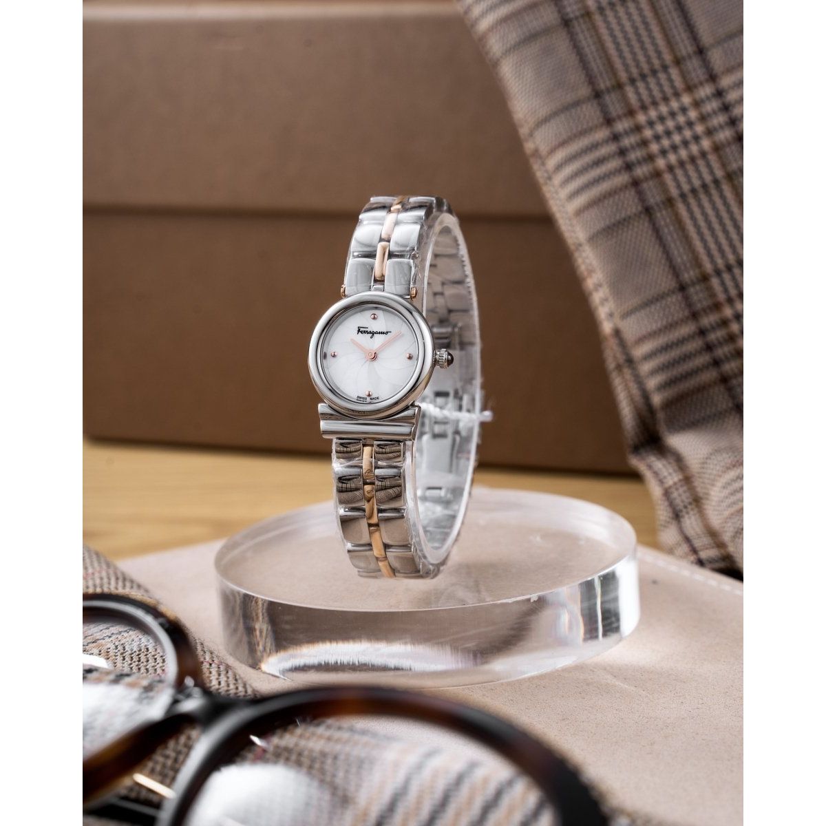 FERRAGAMO Gancini Women's Watch SFYE00722 - WatchMatic