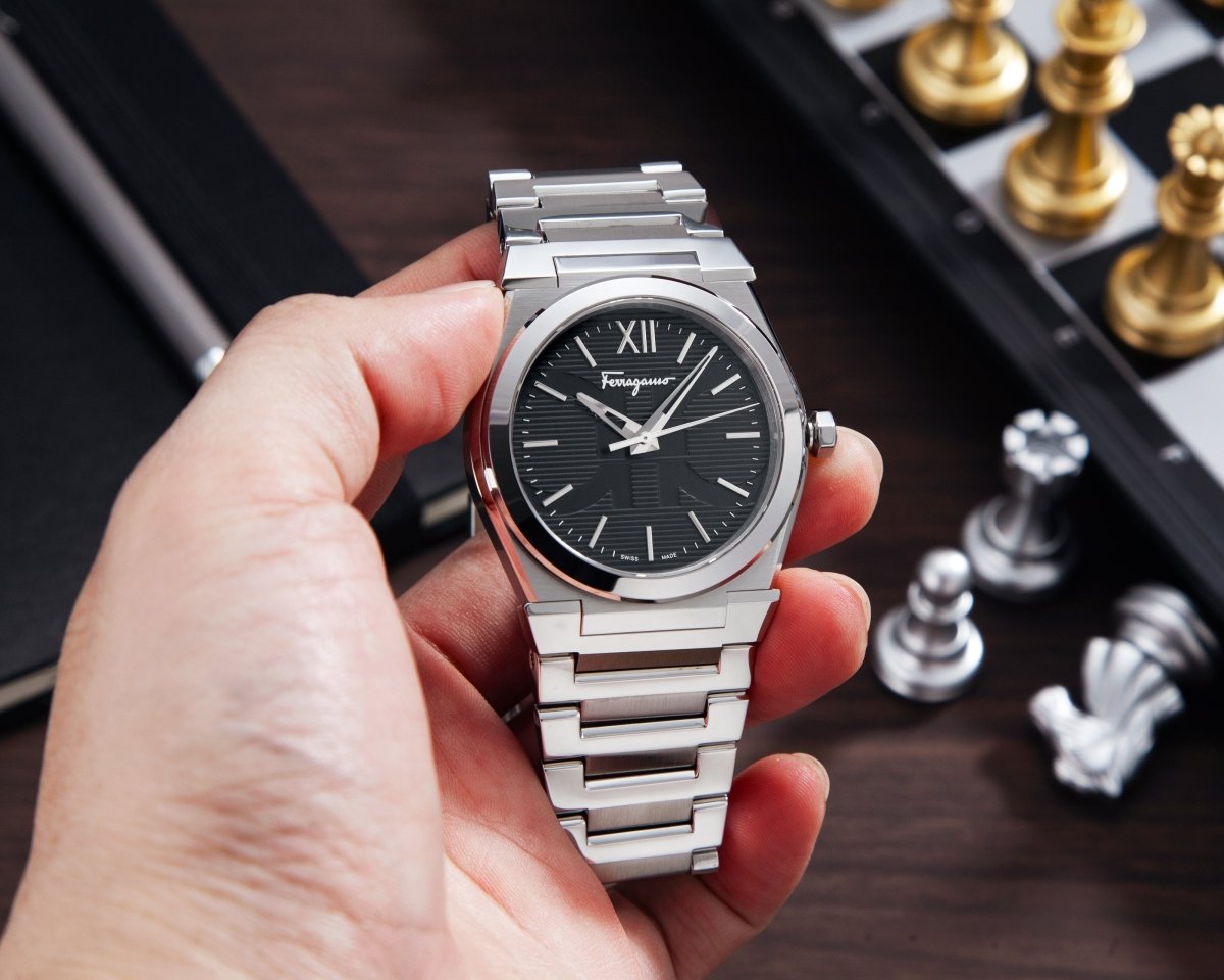 FERRAGAMO Vega Silver Men's Watch SFYF00621 - WatchMatic
