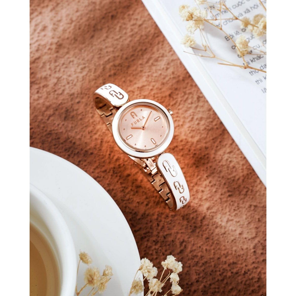FURLA Bangle Women's Watch WW00045001L3 - WatchMatic