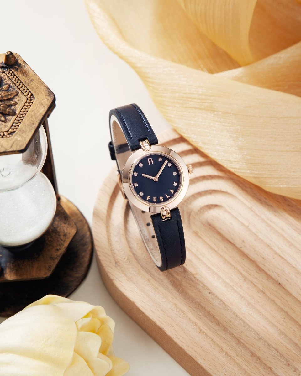 FURLA Logo Links Women's Watch WW00006013L3 - WatchMatic