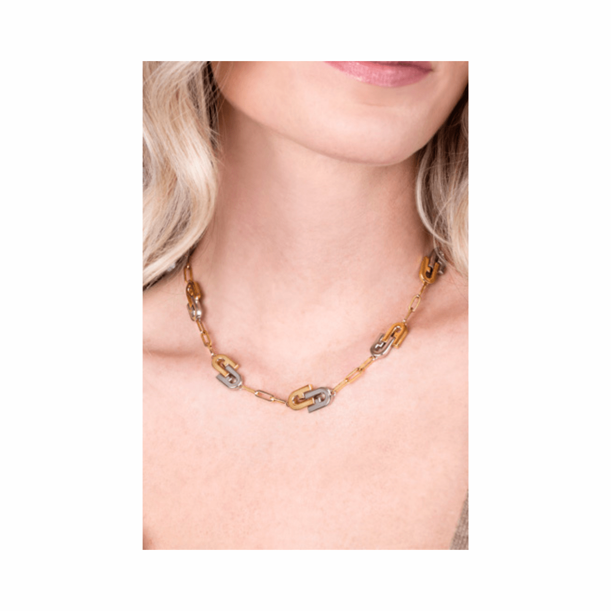 FURLA Women's Necklace FJ0130NTU - WatchMatic