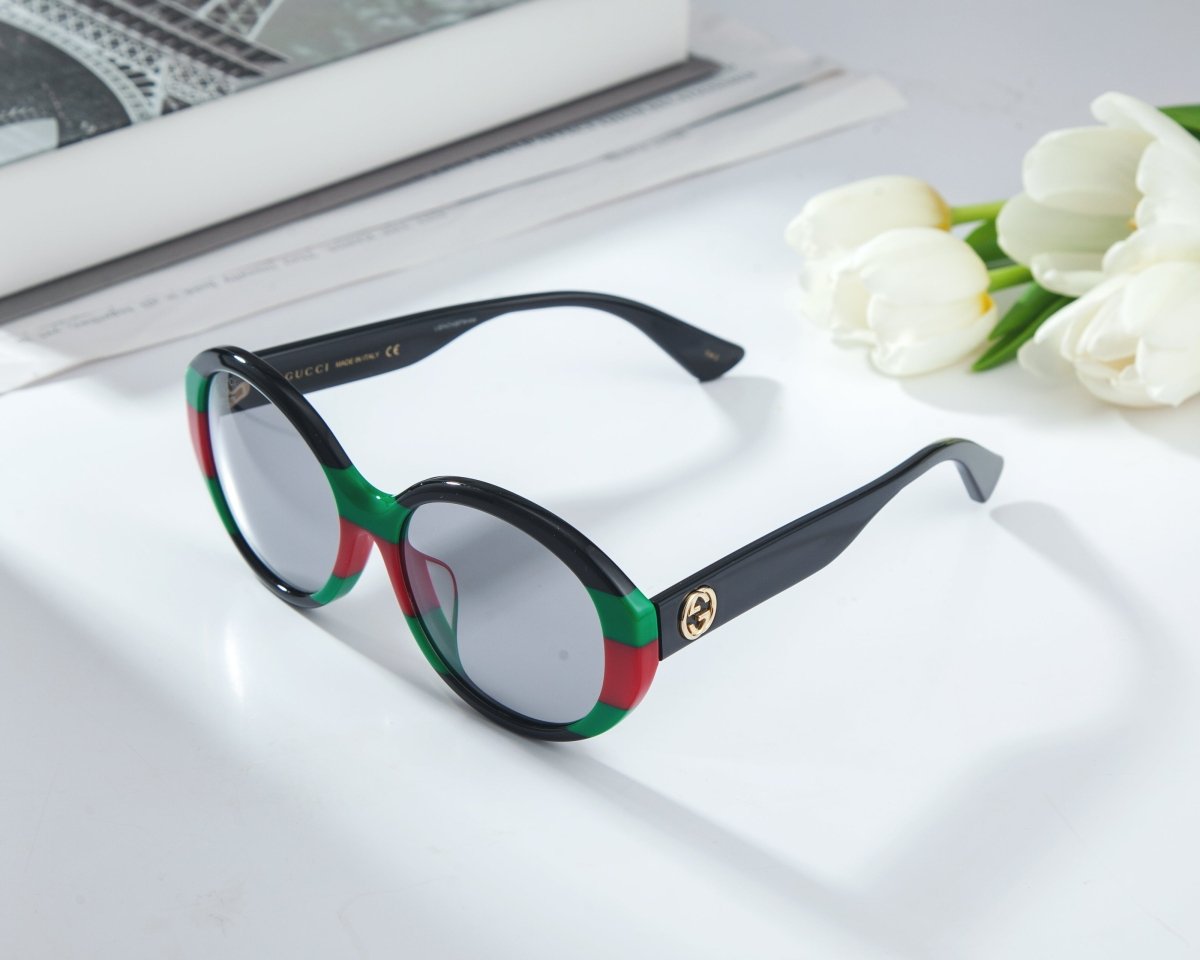 GUCCI Women's Oval Oversized Sunglasses GG0279SA - 30002398004 - WatchMatic