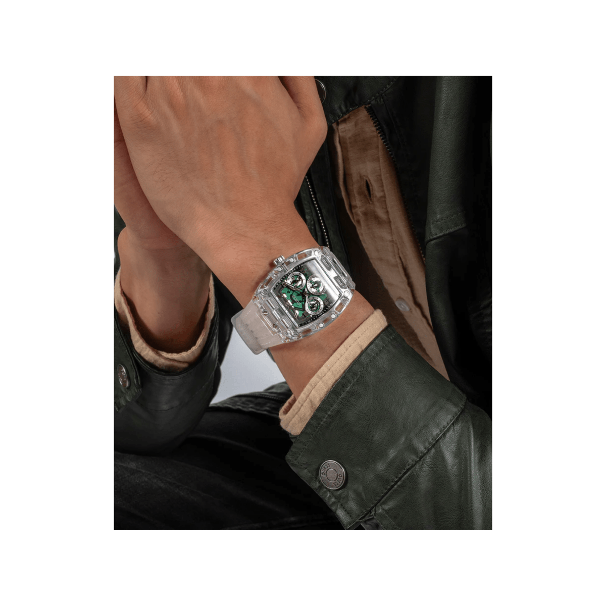 GUESS Phoenix Men's Watch GW0499G8 - WatchMatic