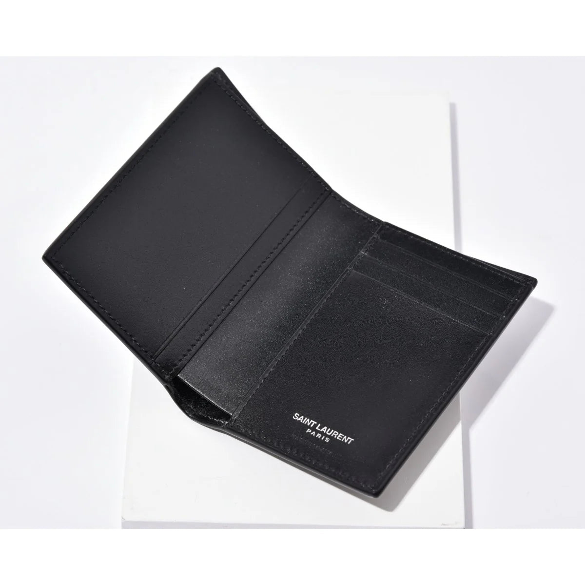 Logo Monogram Card Holder - WatchMatic