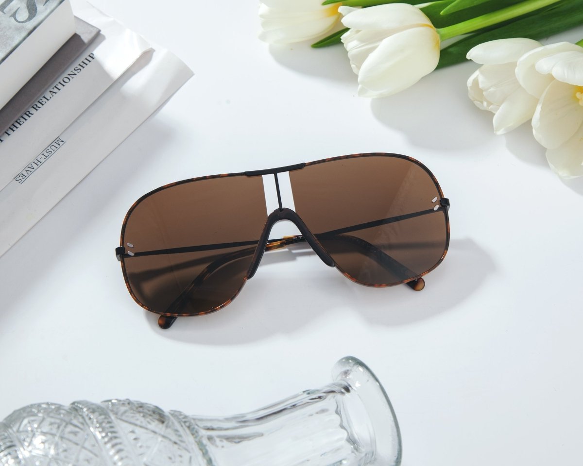 STELLA MCCARTNEY Women's Sunglasses SC0137S - 30002546003 - WatchMatic