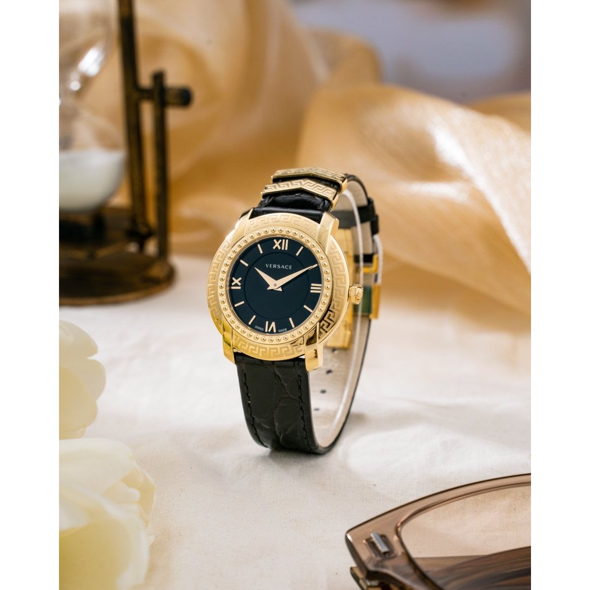 VERSACE Dv25 Round Women's Watch VAM030016 - WatchMatic