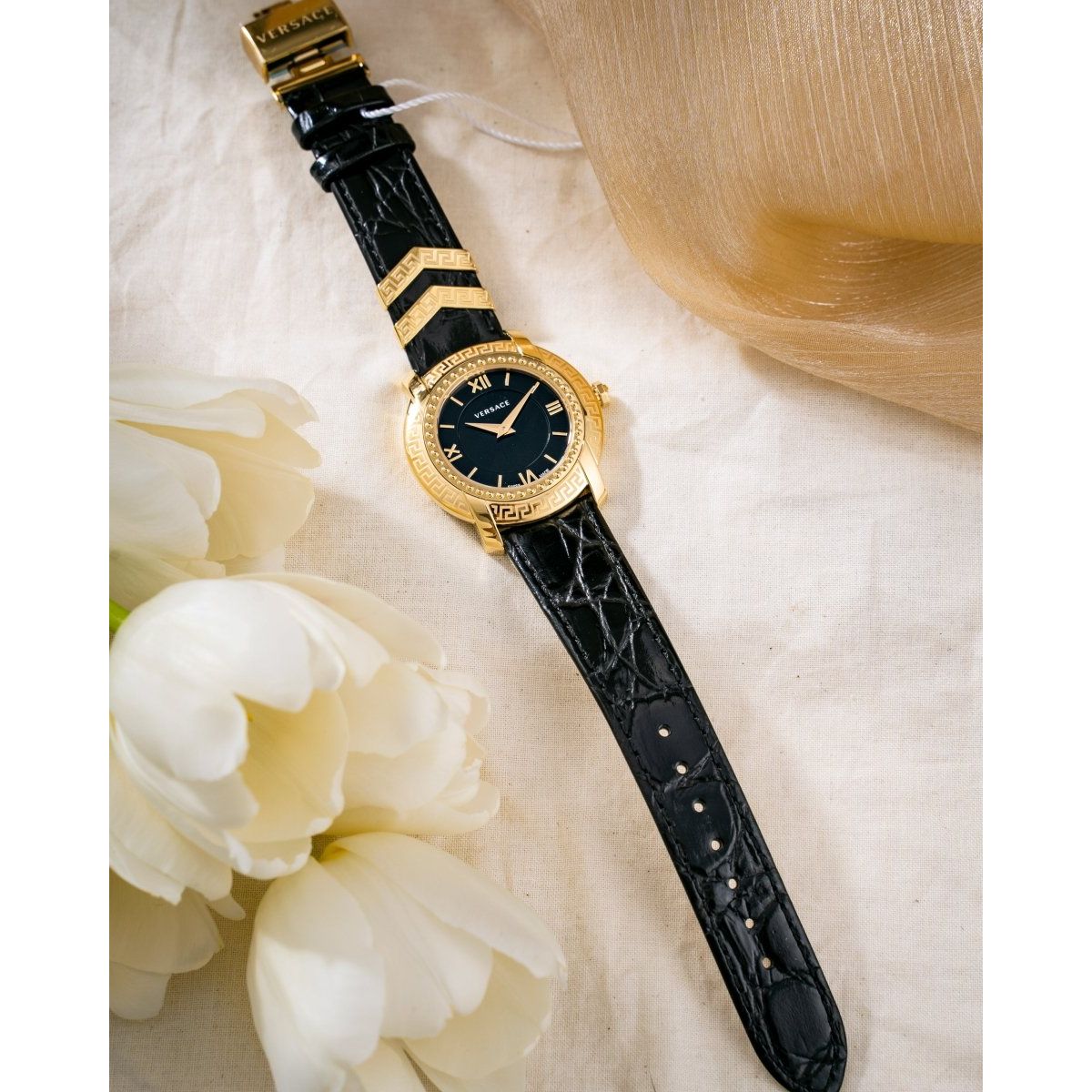 VERSACE Dv25 Round Women's Watch VAM030016 - WatchMatic