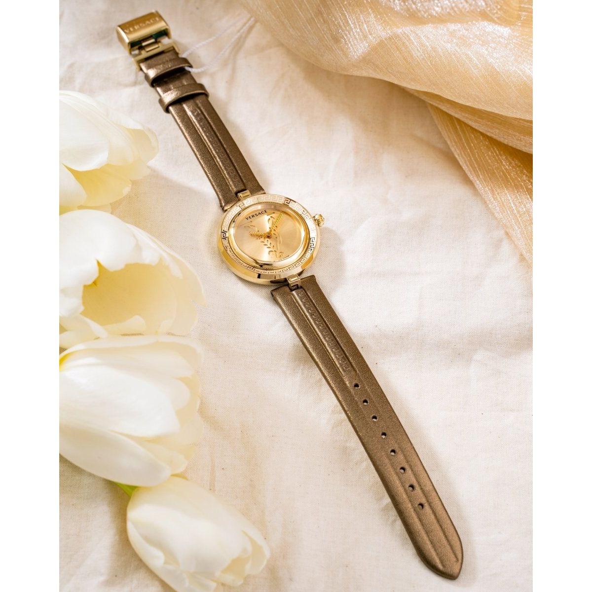 VERSACE Virtus Infinity Women's Watch VEZ400221 - WatchMatic