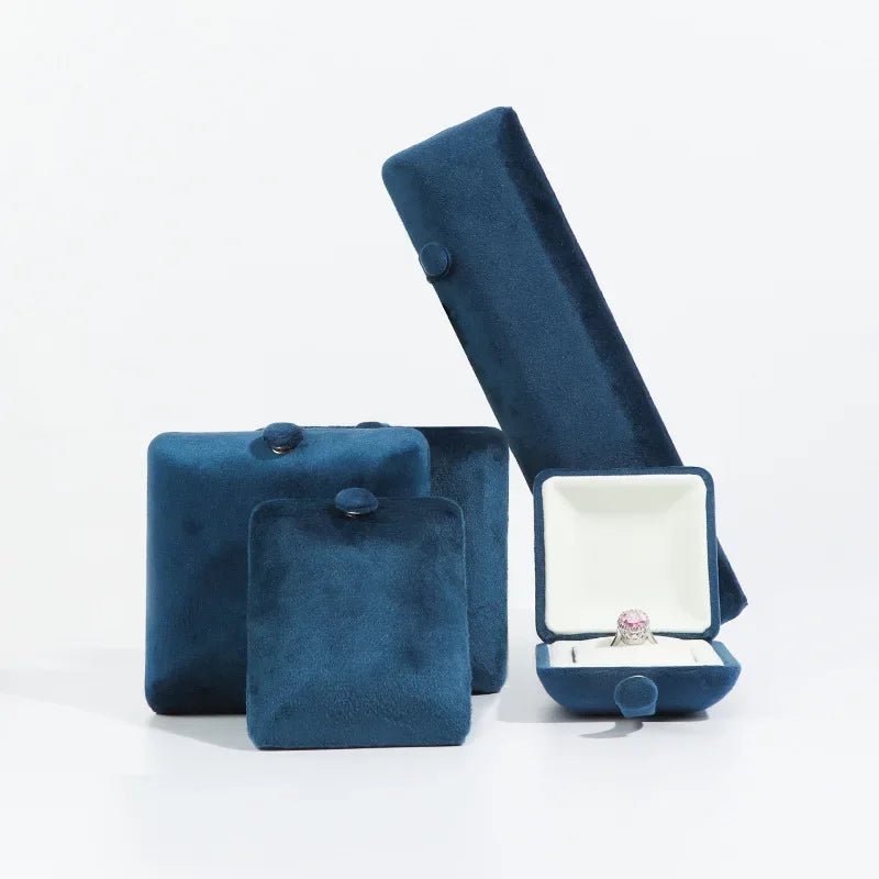 WATCHMATIC Velvet Jewelry Box 14:291 - WatchMatic