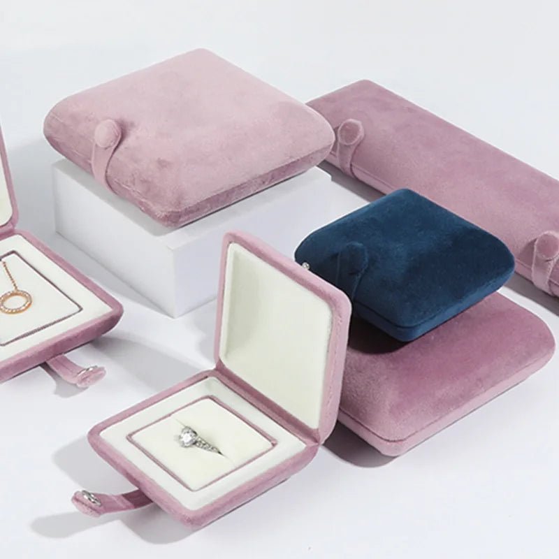 WATCHMATIC Velvet Jewelry Box 14:291 - WatchMatic