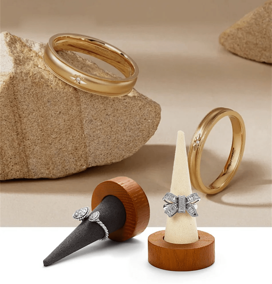 WATCHMATIC Wooden Ring Holder 14:291 Ring Beige - WatchMatic