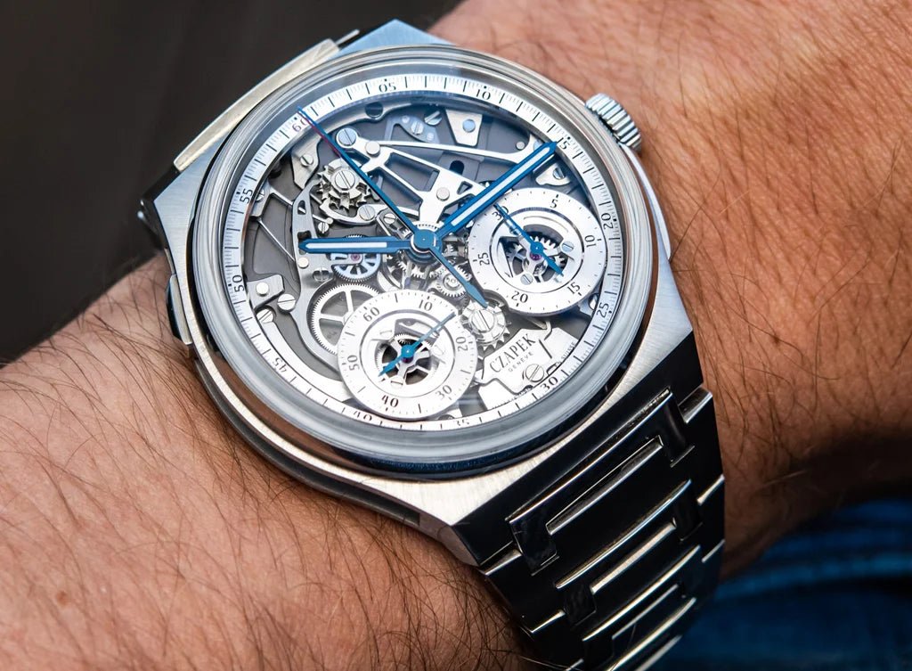Best Watch Winder for Czapek Watches: Automatic vs. Manual Guide - WatchMatic