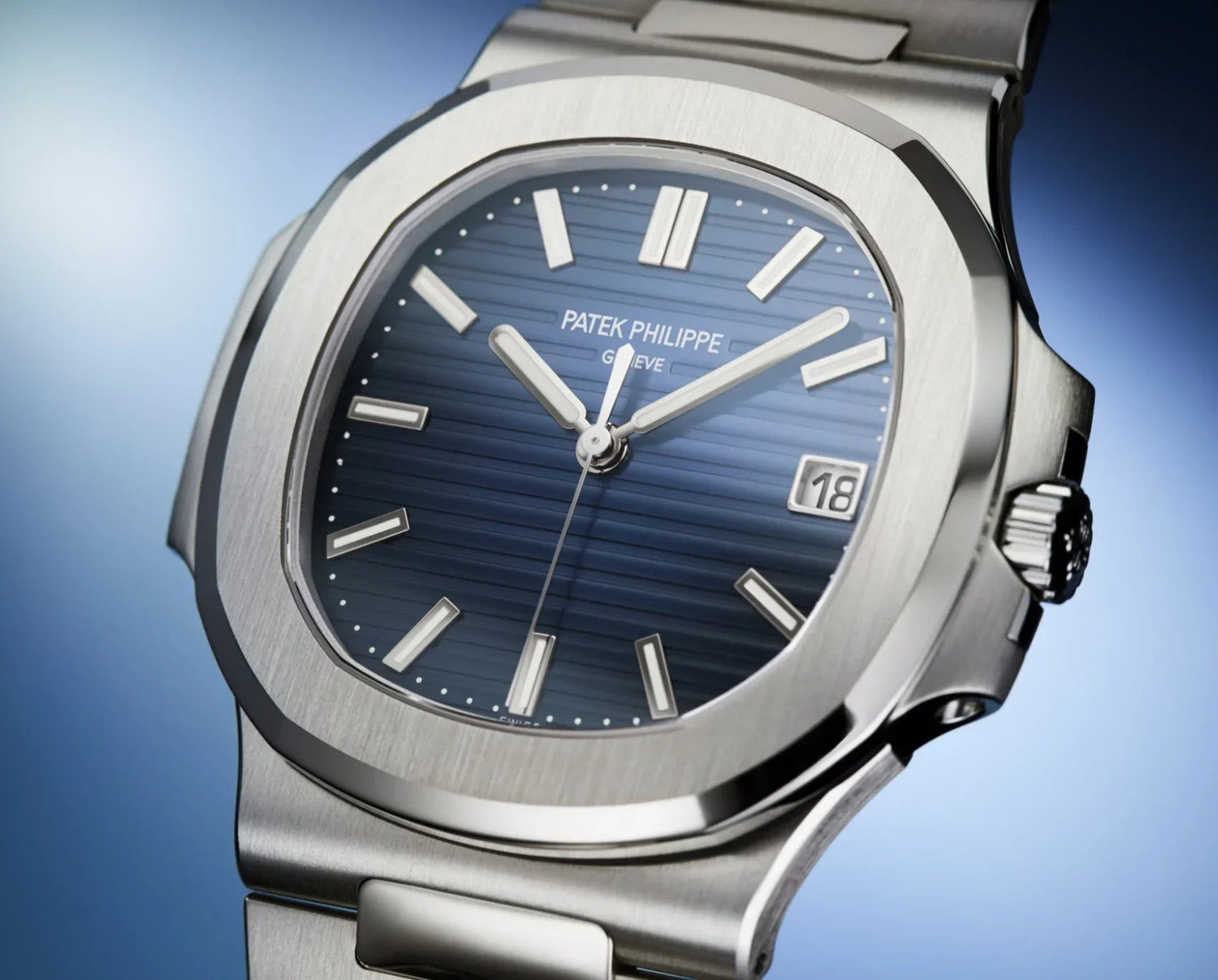 Patek Philippe TPD Guide: The Correct Turns Per Day for Haute Horlogerie Precision - WatchMatic