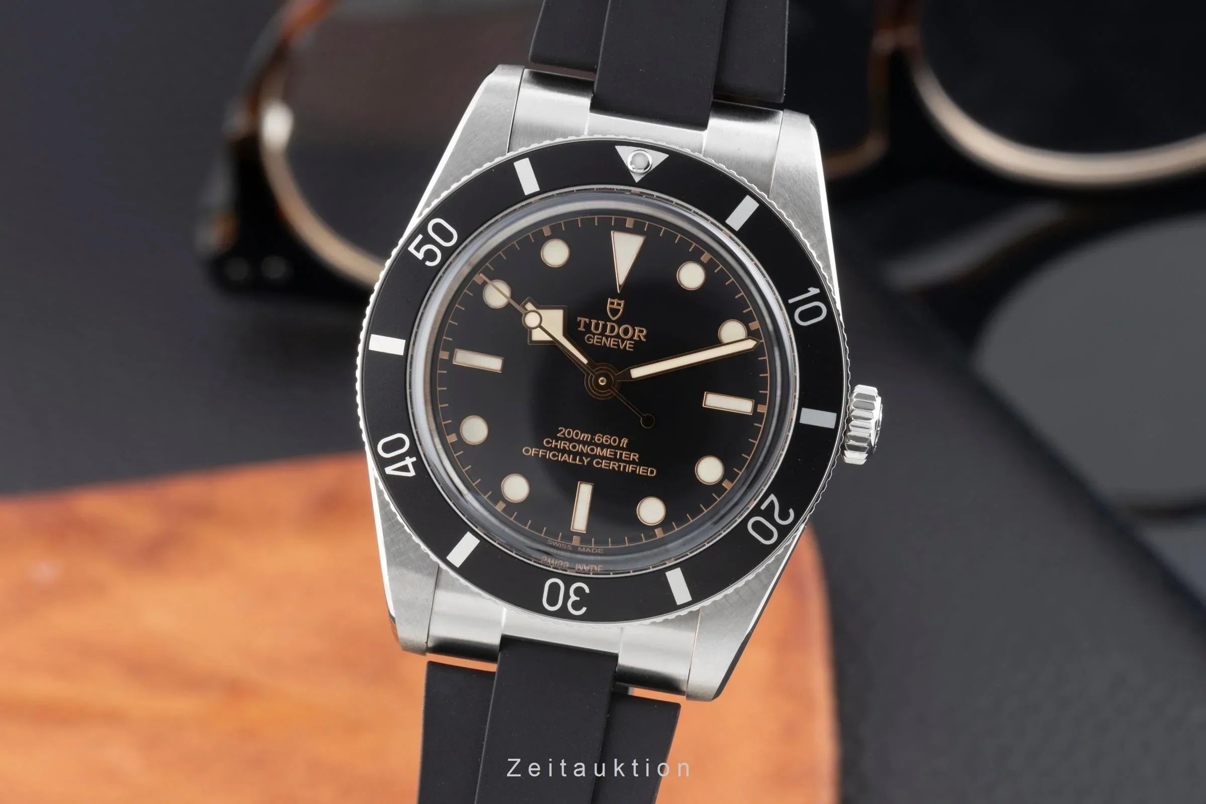 Watch Winder for Tudor Watches: Settings and Recommended Watch Winders - WatchMatic