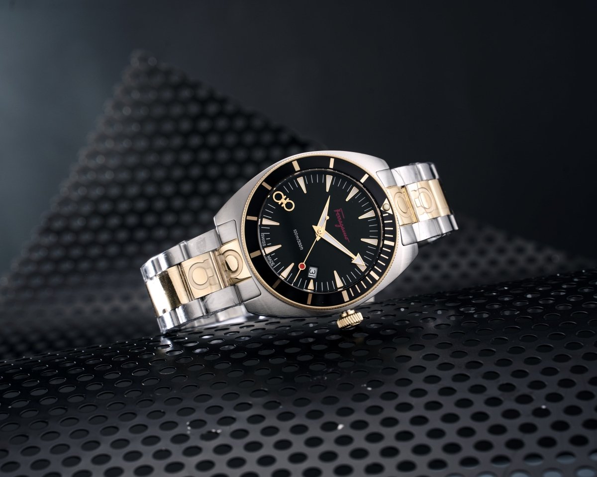 FERRAGAMO Experience Bracelet Men's Watch  - WatchMatic