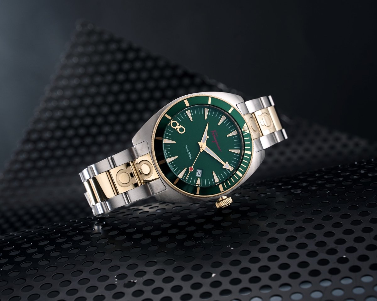 FERRAGAMO Experience Bracelet Men's Watch  - WatchMatic