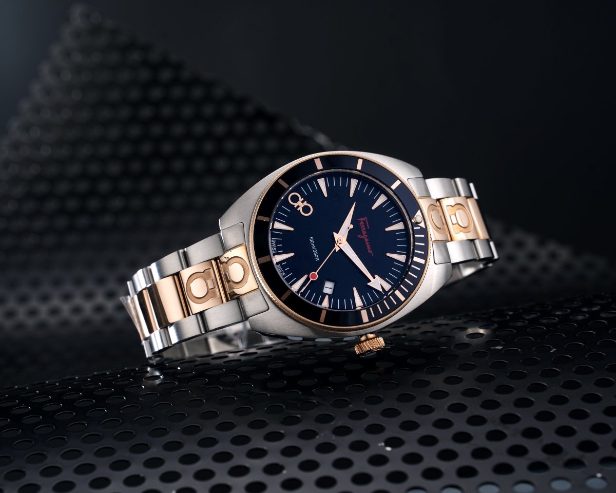 FERRAGAMO Experience Bracelet Men's Watch  - WatchMatic