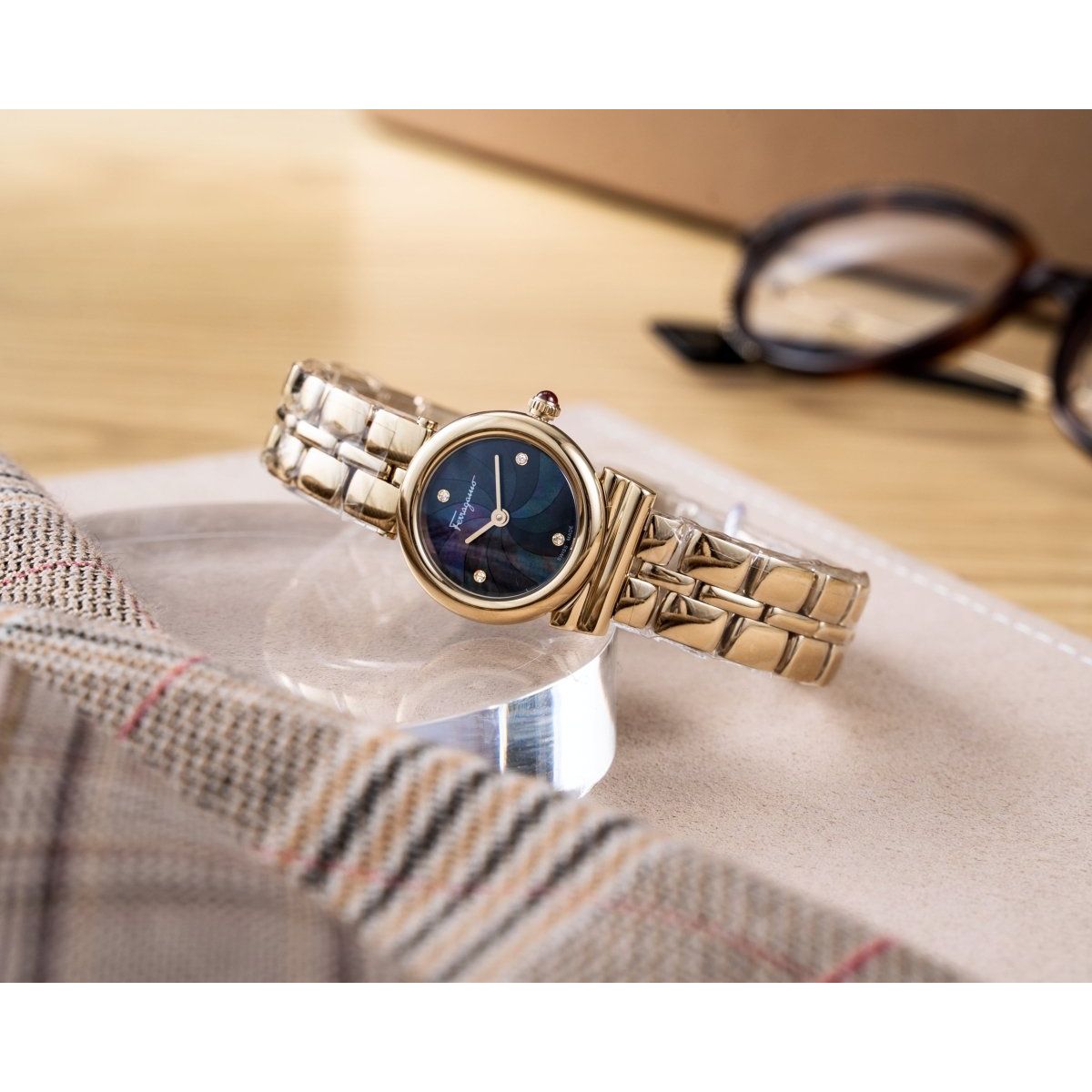 FERRAGAMO Gancini Women's Watch SFYE00922 - WatchMatic