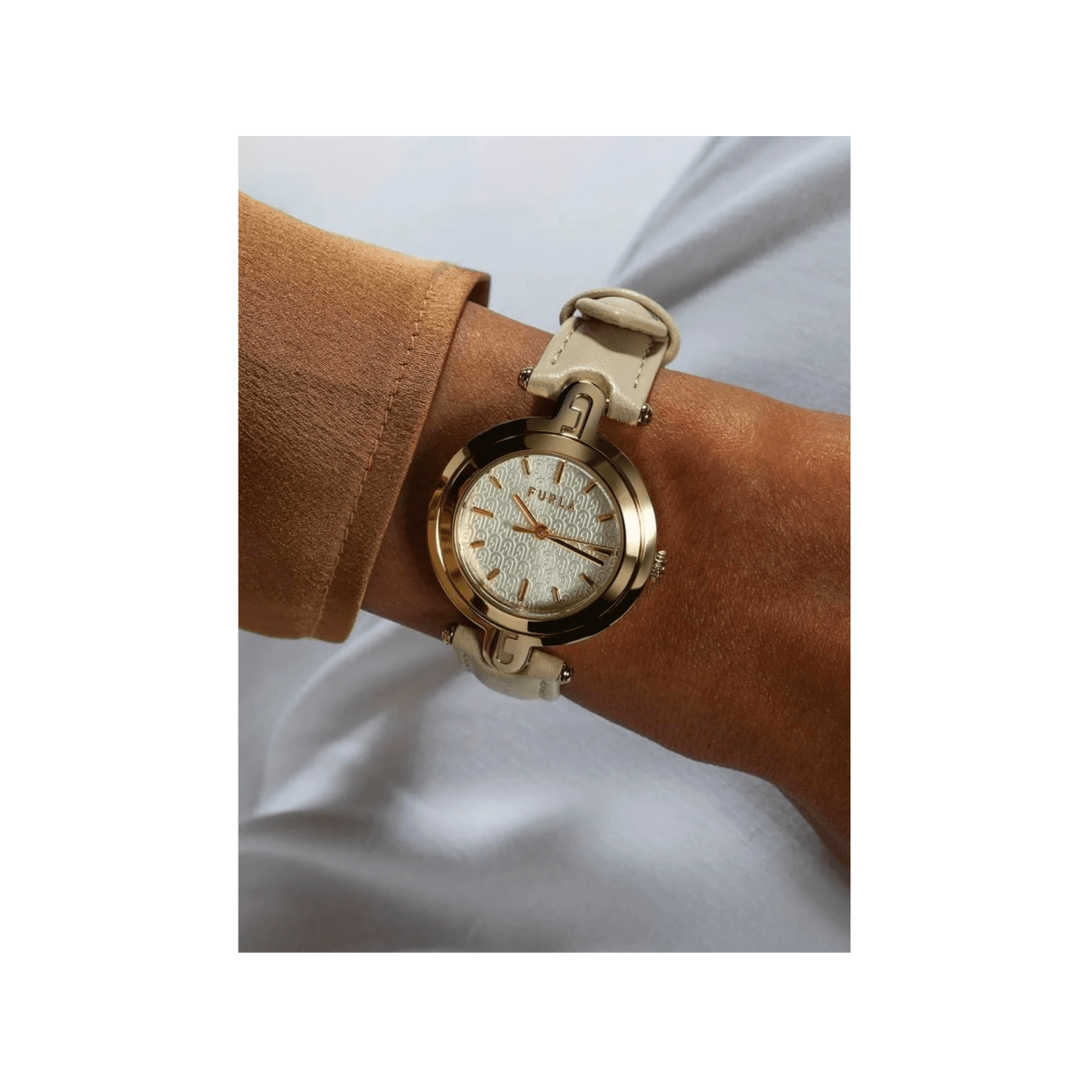 FURLA Arch - Bar Women's Watch WW00050016L2 - WatchMatic