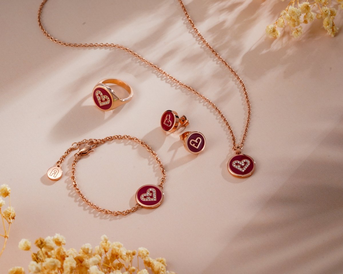 FURLA Heart Women's Ring  - WatchMatic