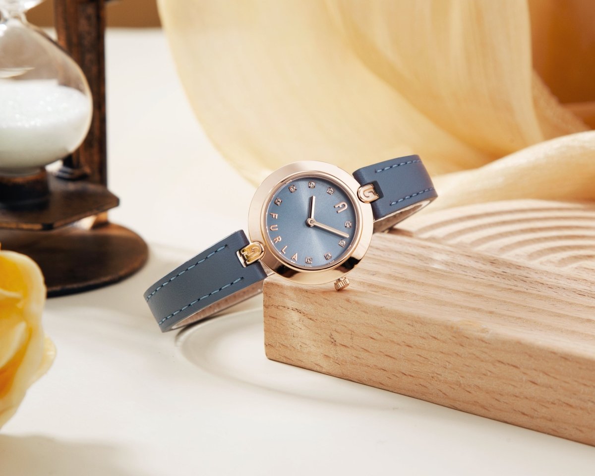 FURLA Logo Links Women's Watch WW00006007L3 - WatchMatic