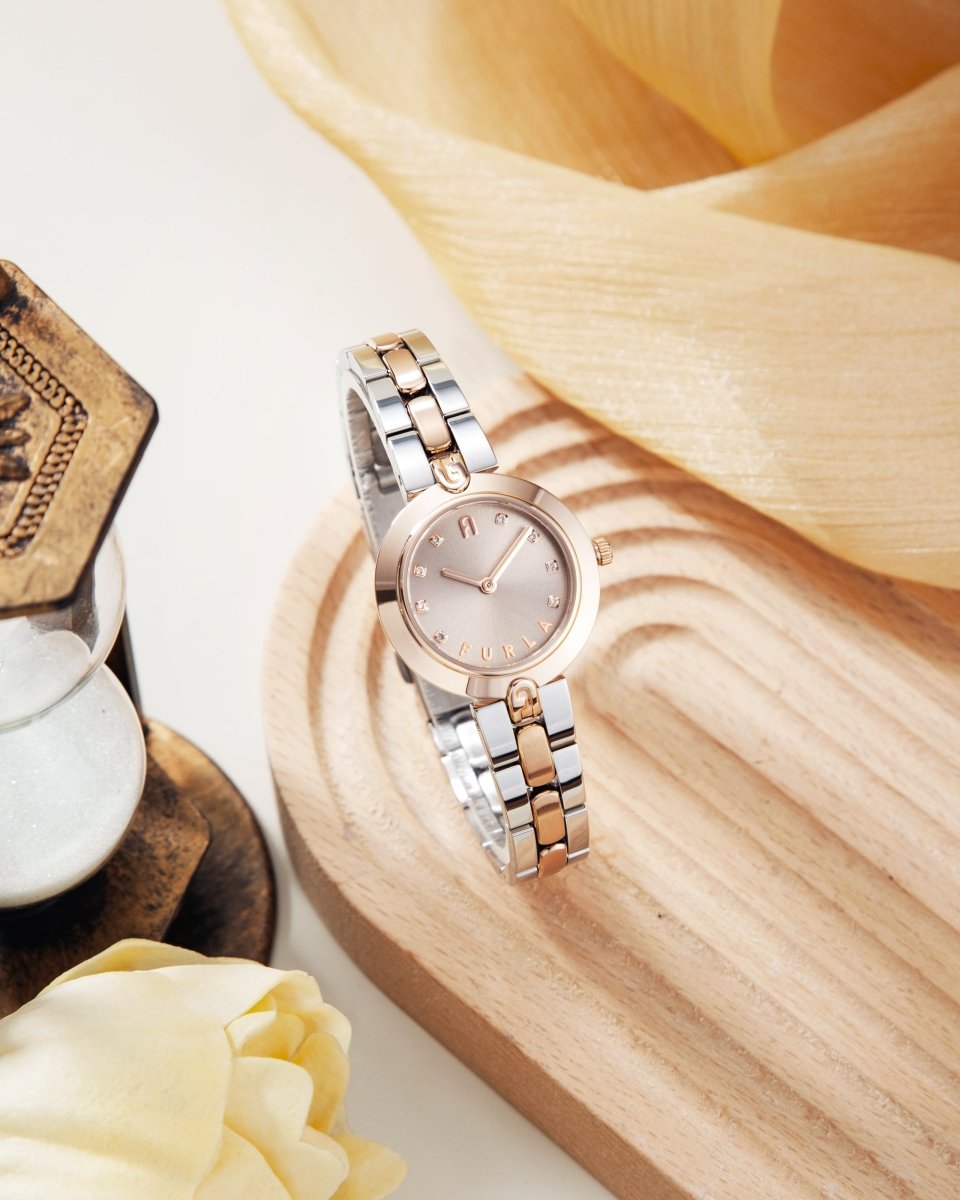 FURLA Logo Links Women's Watch WW00006012L5 - WatchMatic