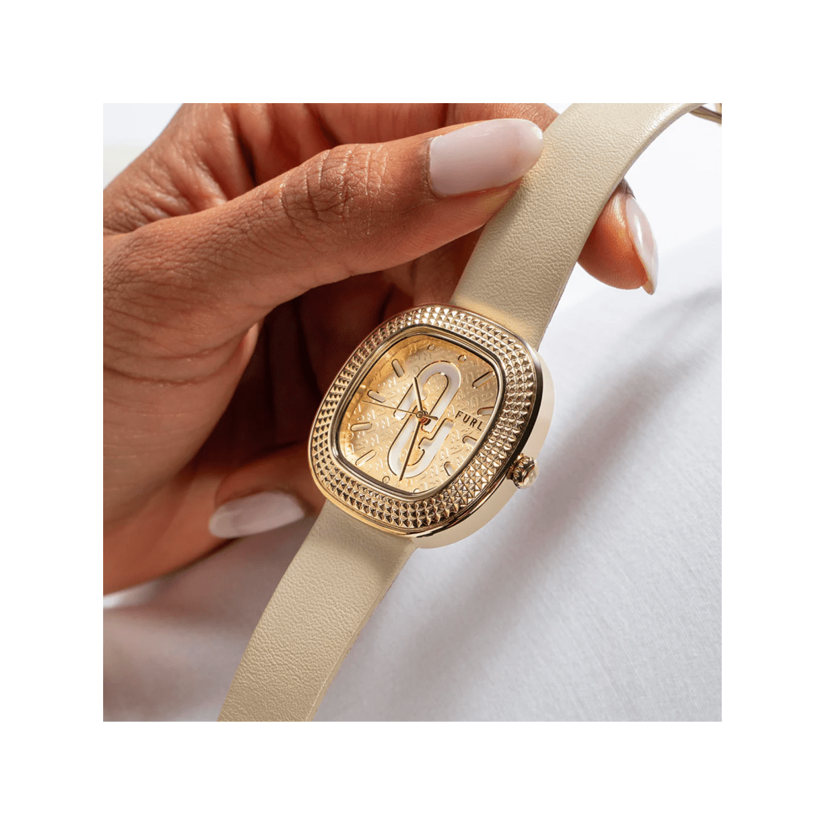 FURLA Tv Shape Women's Watch WW00048005L2 - WatchMatic
