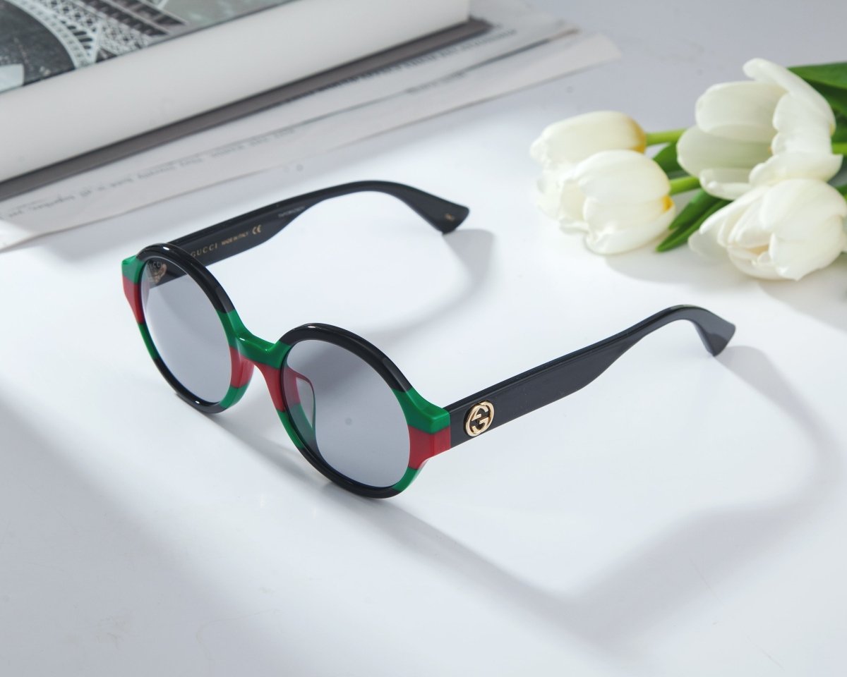 GUCCI Women's Oval Oversized Sunglasses GG0280SA - 30002399004 - WatchMatic