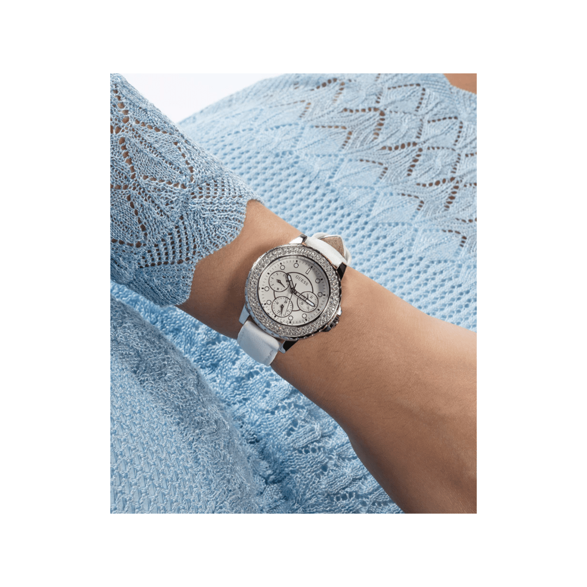 GUESS Crown Jewel Women's Watch GW0660L1 - WatchMatic