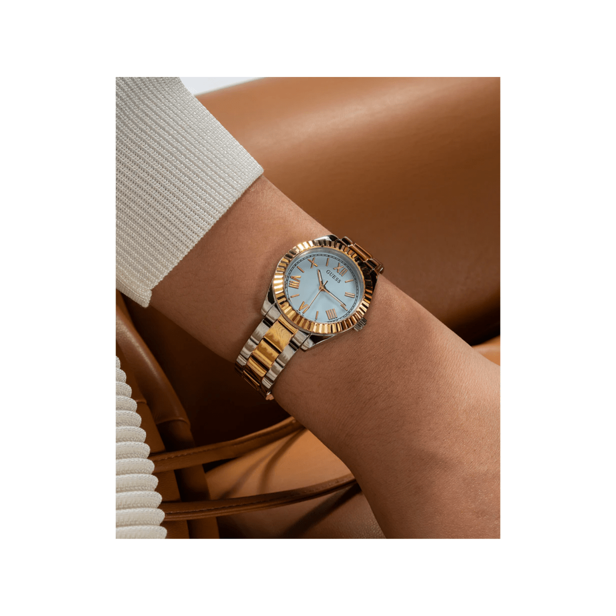 GUESS Mini Luna Women's Watch GW0687L4 - WatchMatic
