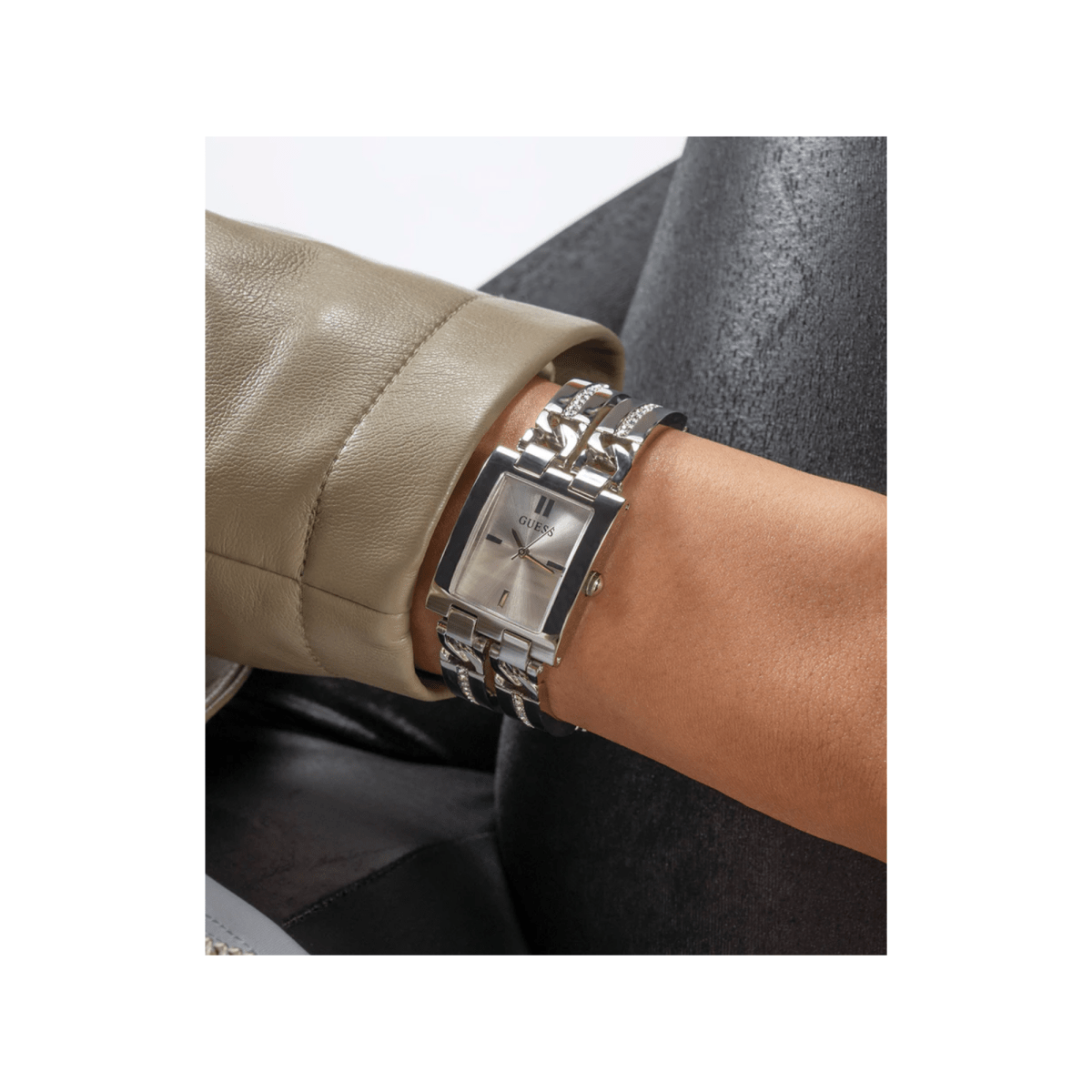 GUESS Mod Id Women's Watch GW0668L1 - WatchMatic