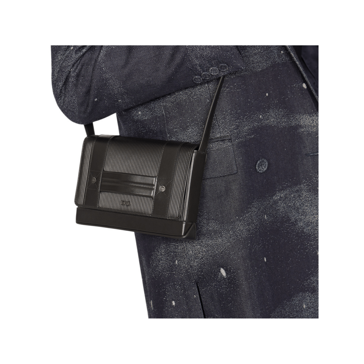 Logo Signature Shoulder Bag - WatchMatic