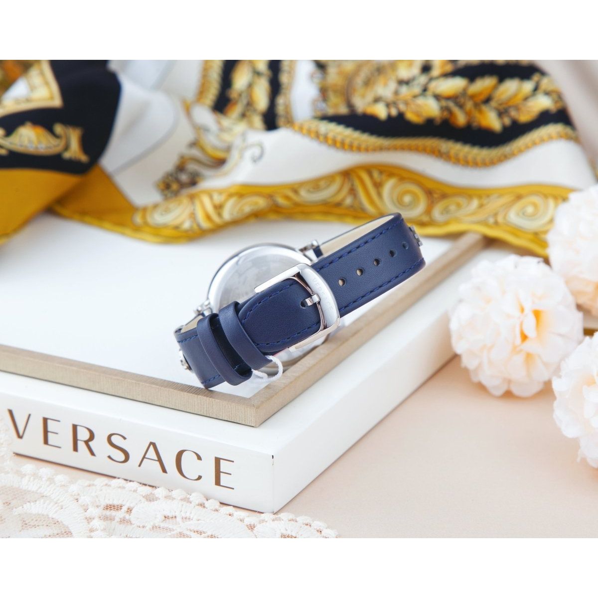 VERSACE V - Circle Women's Watch VE8104222 - WatchMatic